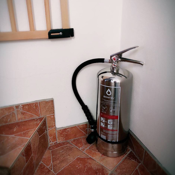 ОВЭ-5(з)-ABCE Bontel огнетушитель воздушно-эмульсионный ОВЭ-5(з)-ABCE Bontel огнетушитель воздушно-эмульсионный